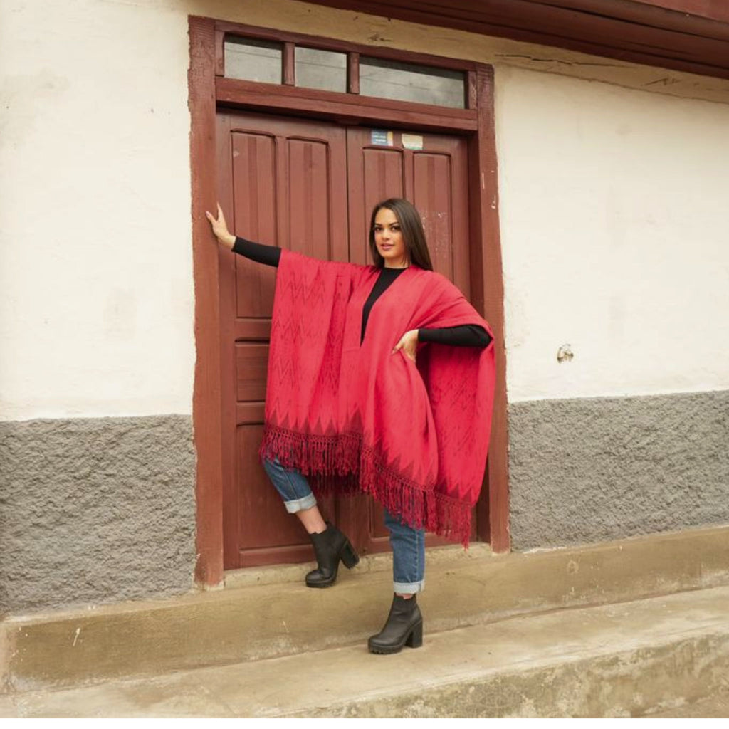 MACANA SHIRIADO ROJO Y MORADO – Macana Gavilani, tejido artesanal hecho a mano en Ecuador